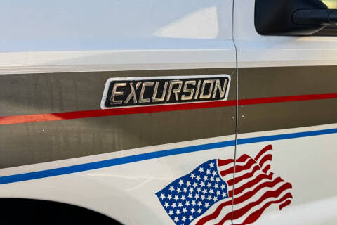 2005 Ford Excursion XLT