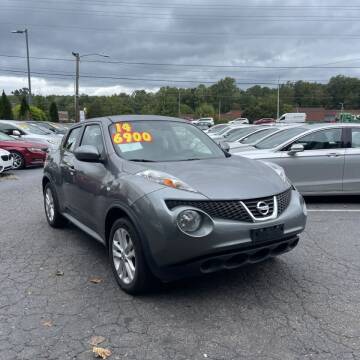 2014 Nissan JUKE for sale at Auto Bella Inc. in Clayton NC