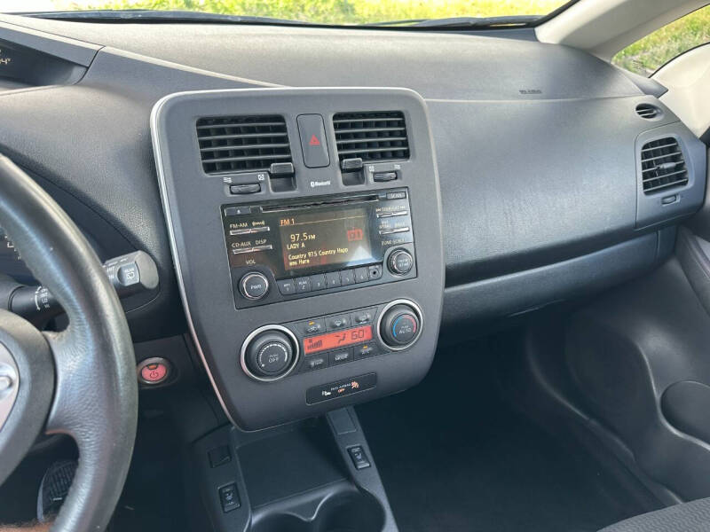 2015 Nissan LEAF S
