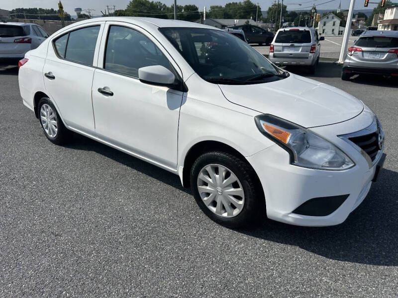 2016 Nissan Versa 1.6 S