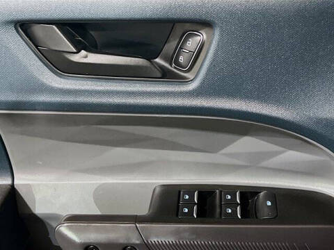 2023 Ford Maverick XL