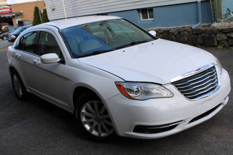 2013 Chrysler 200 for sale at VNC Inc in Paterson NJ