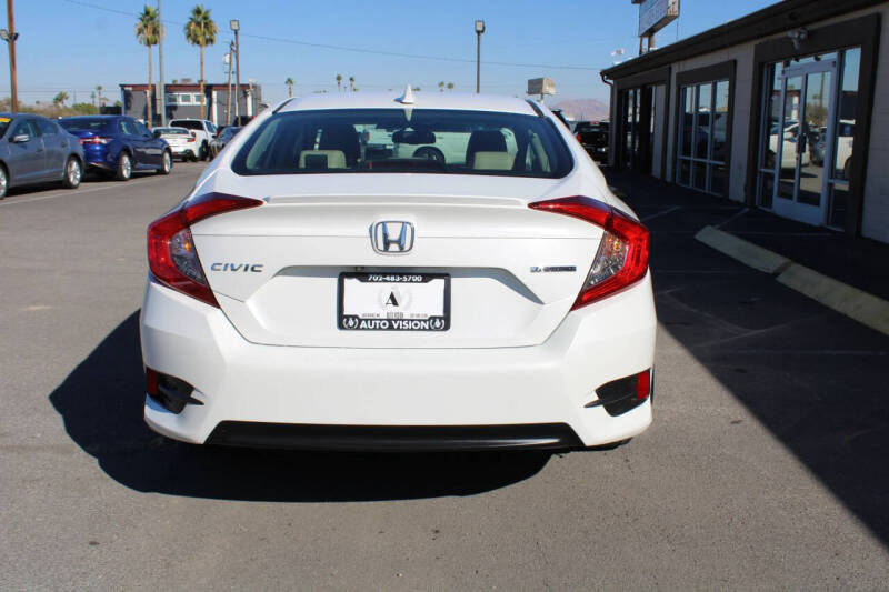 2018 Honda Civic Touring