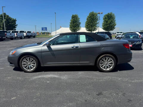 2011 Chrysler 200 Limited