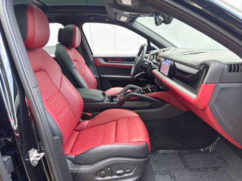 2024 Porsche Cayenne