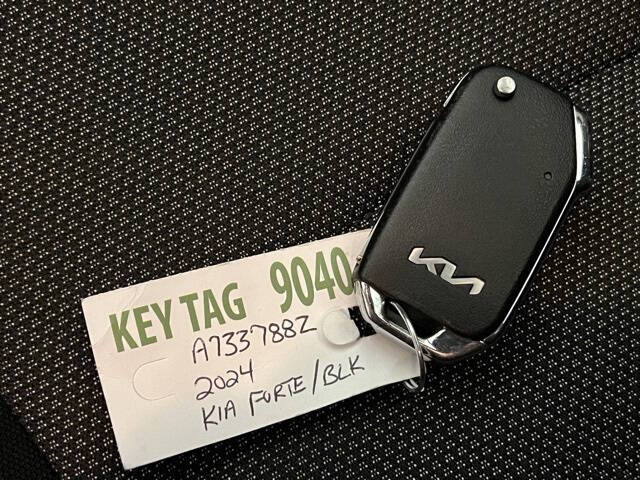 2024 Kia Forte LXS