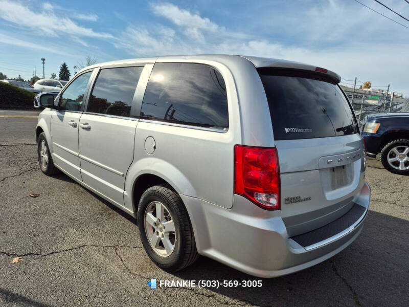 2012 Dodge Grand Caravan Crew