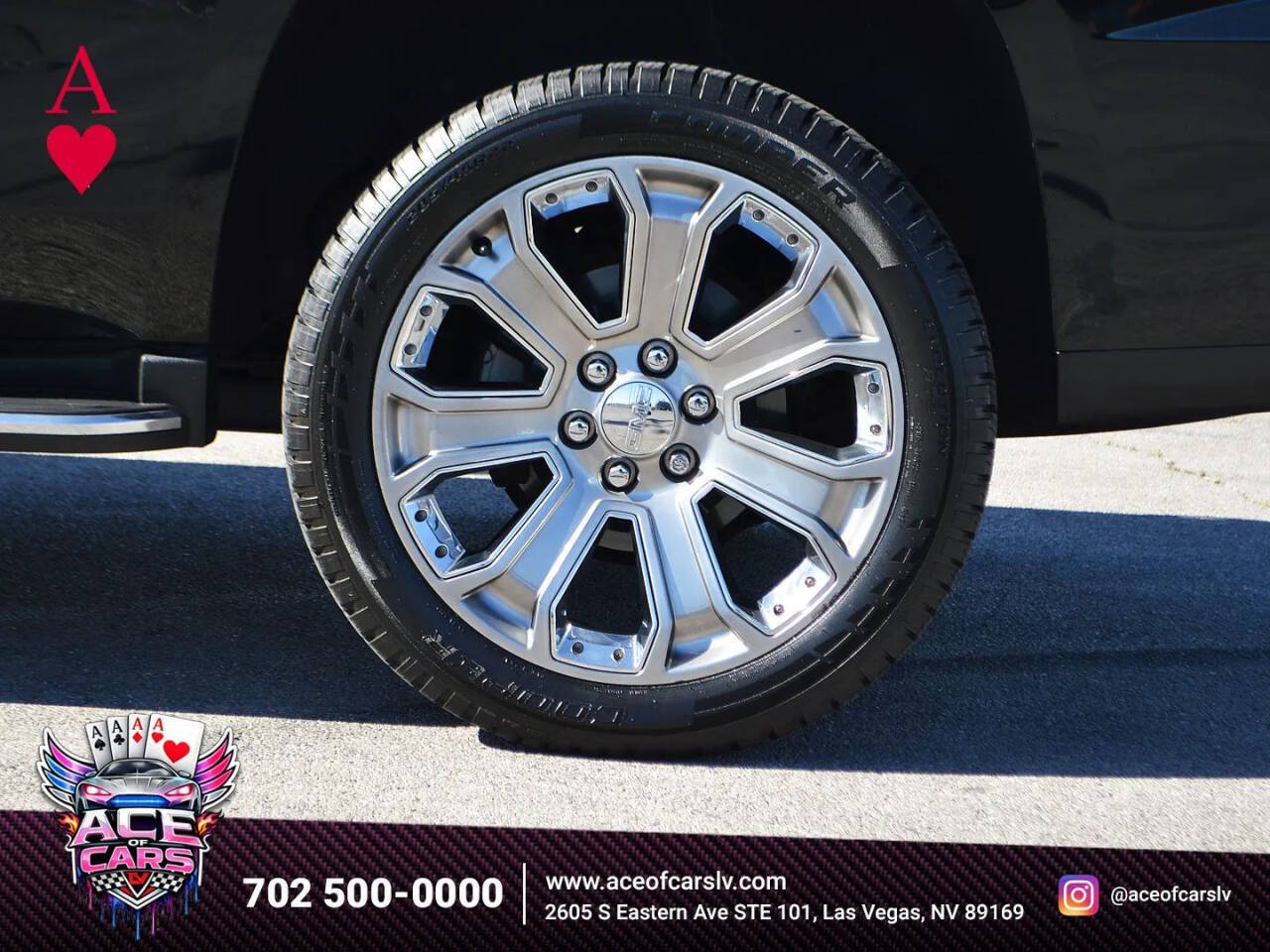 Black 2017 GMC Yukon SLE 4x2 SLE 4dr SUV 45