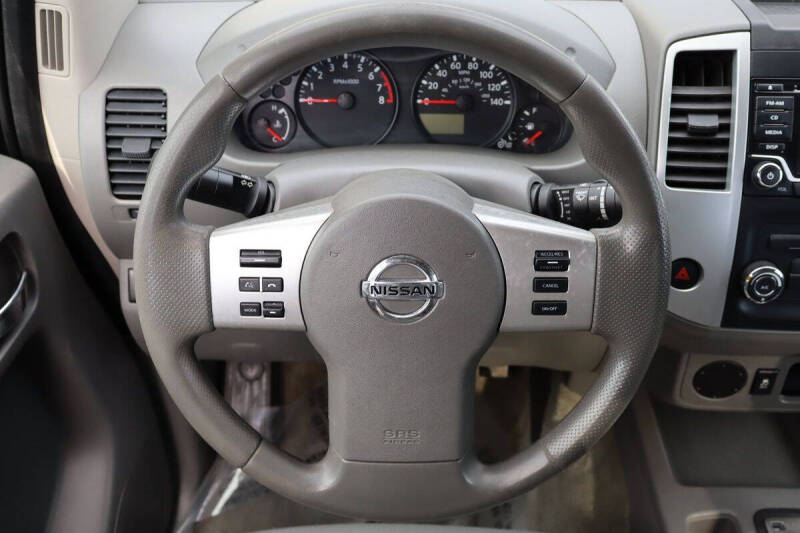 2017 Nissan Frontier S