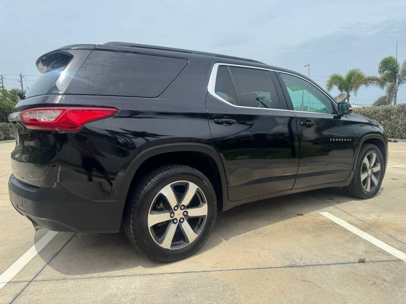 2021 Chevrolet Traverse LT Leather