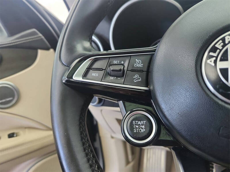 2020 Alfa Romeo Stelvio Ti