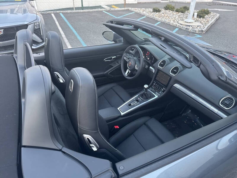 2025 Porsche 718 Boxster