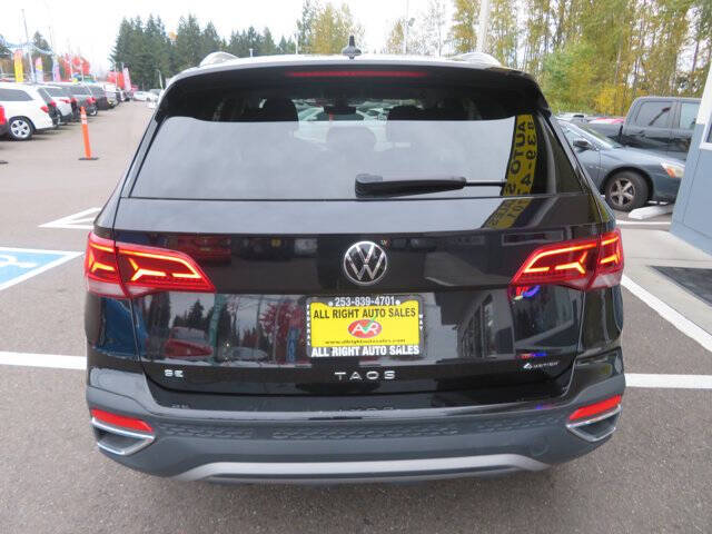 2024 Volkswagen Taos SE 4Motion