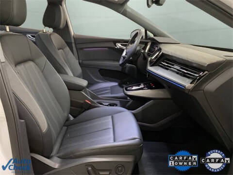 2024 Audi Q4 e-tron quattro Premium Plus 50