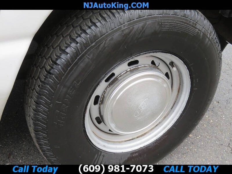 2002 Ford E-Series