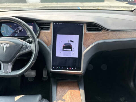 2020 Tesla Model X Long Range Plus