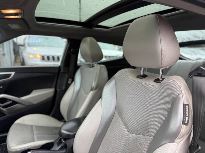 2013 Hyundai Veloster