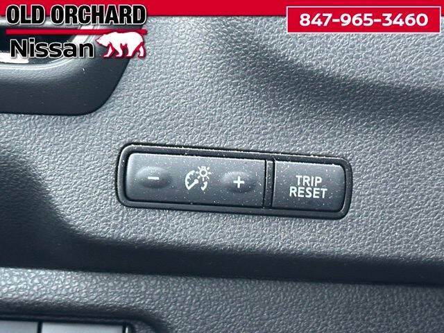 2025 Nissan LEAF S