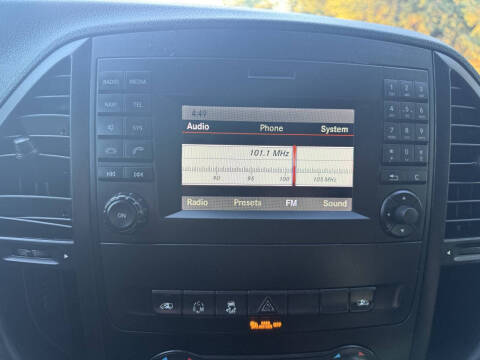 2018 Mercedes-Benz Metris Passenger