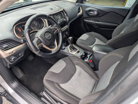 2017 Jeep Cherokee