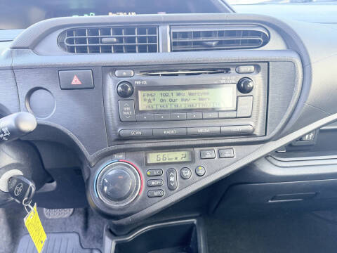 2012 Toyota Prius c One