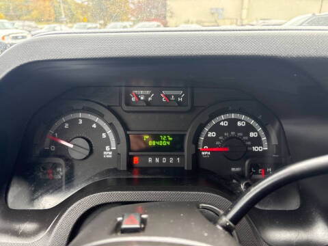 2013 Ford E-Series E-350 SD