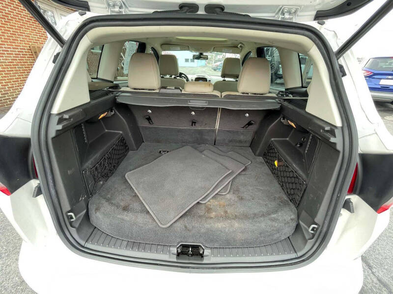 2017 Ford C-MAX Hybrid Titanium