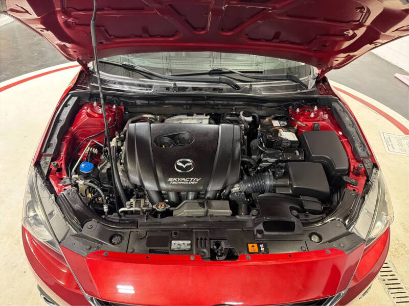 2015 Mazda MAZDA3 s Touring