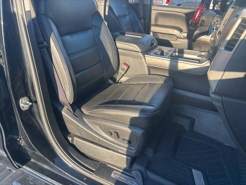 2018 GMC Sierra 2500HD Denali