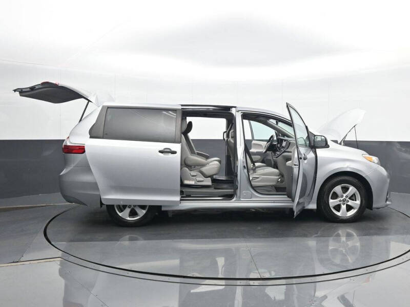 2020 Toyota Sienna L 7-Passenger