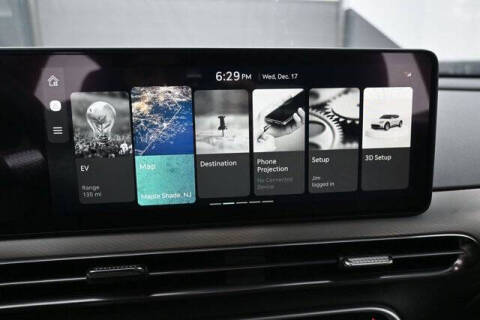 2025 Genesis GV60 Standard