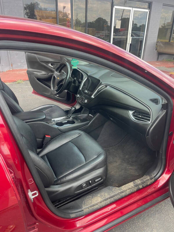 2017 Chevrolet Malibu LT