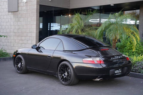 2001 Porsche 911 Carrera 4