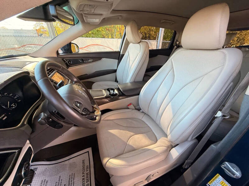 2017 Lincoln MKX Reserve