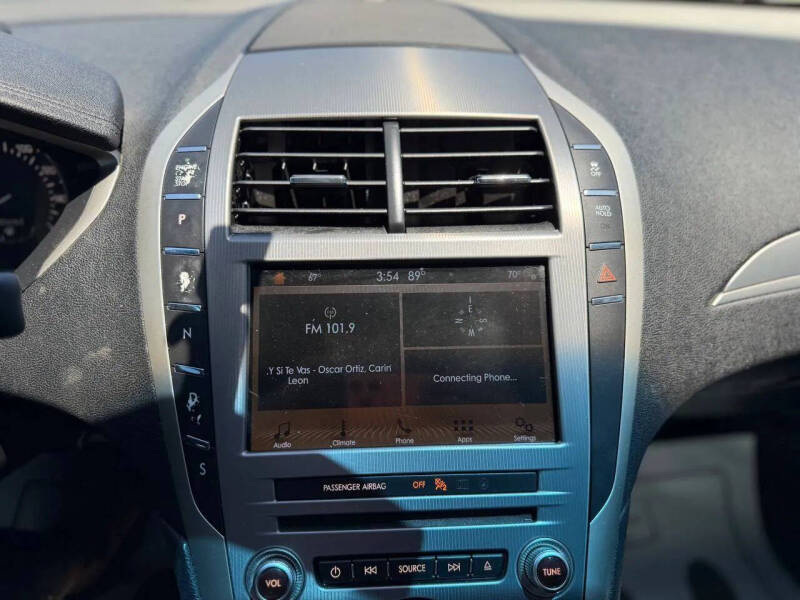 2017 Lincoln MKZ Premiere