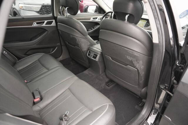 2015 Hyundai Genesis