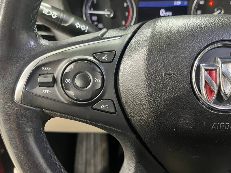 2020 Buick Enclave Essence