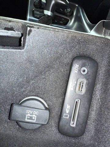 2016 Dodge Challenger SXT Plus