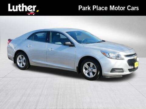 2015 Chevrolet Malibu for sale at Park Place Motor Cars in Rochester MN