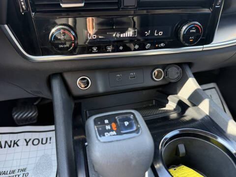 2021 Nissan Rogue SV