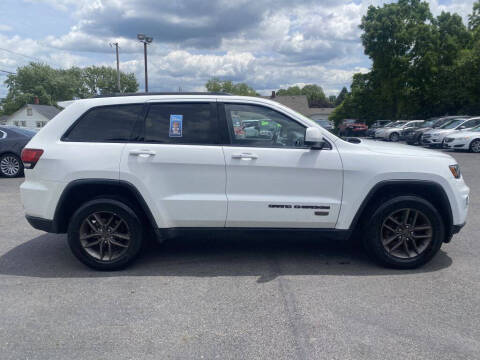 2016 Jeep Grand Cherokee Laredo