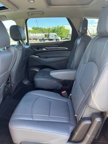 2018 Buick Enclave Essence