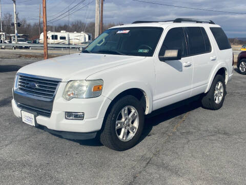 2010 Ford Explorer for sale at Clear Choice Auto Sales in Mechanicsburg PA