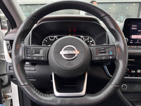 2022 Nissan Rogue SL