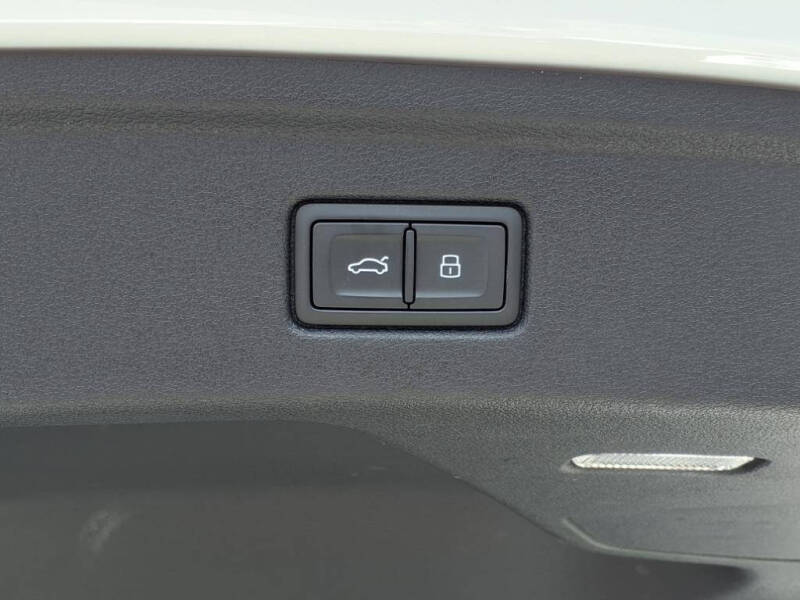 2023 Audi A5 Sportback quattro S line Prem Plus 45 TFSI