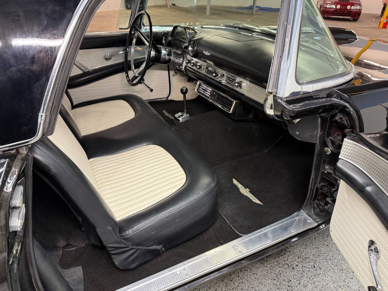 1956 Ford Thunderbird 22