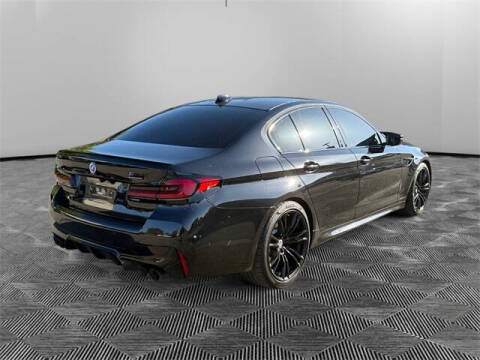 2022 BMW M5