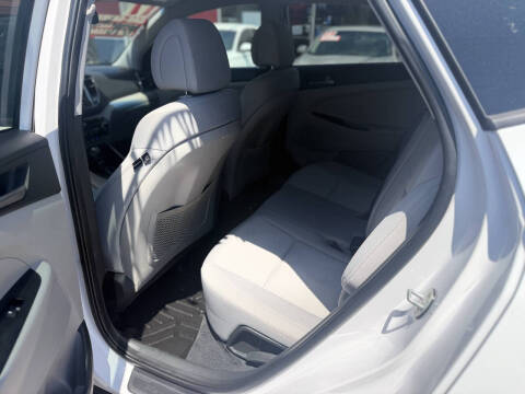 2017 Hyundai Tucson SE Plus