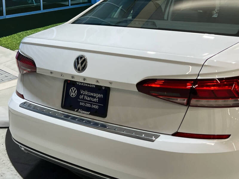 2022 Volkswagen Passat SE