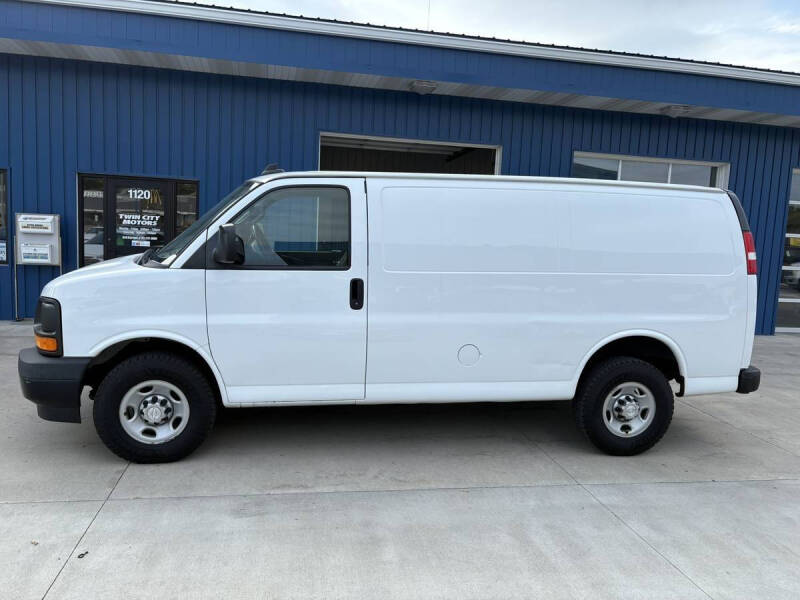 2017 Chevrolet Express 2500
